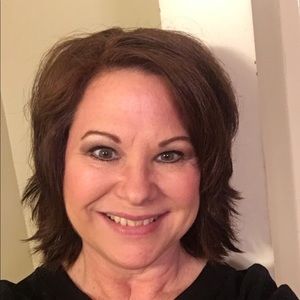 Meet your Posher, Sheila